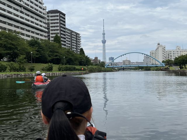 スカイツリーと江戸川
反抗期の娘とカヌー
気が合わず 何回も オールがぶつかりました
_Outdoor sports clubZAC