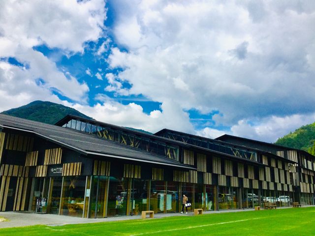 外観_雲の上の図書館(梼原町立図書館)