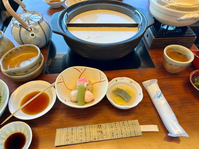 湯豆腐のランチと湯葉のランチ_清水順正・おかべ家