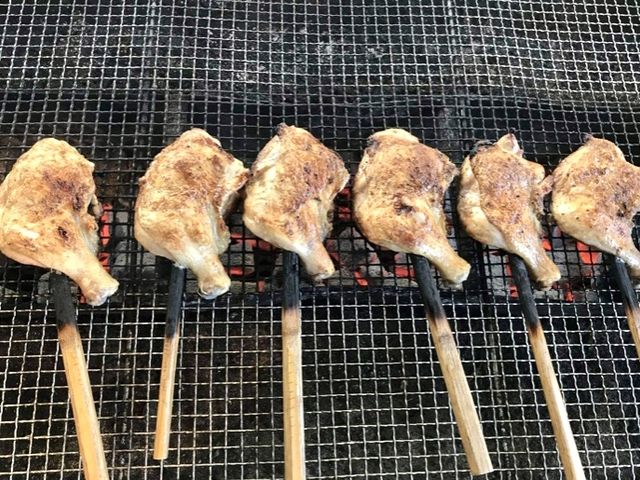 一本ずつその場で丁寧に焼いて出してくれます。_長谷の里