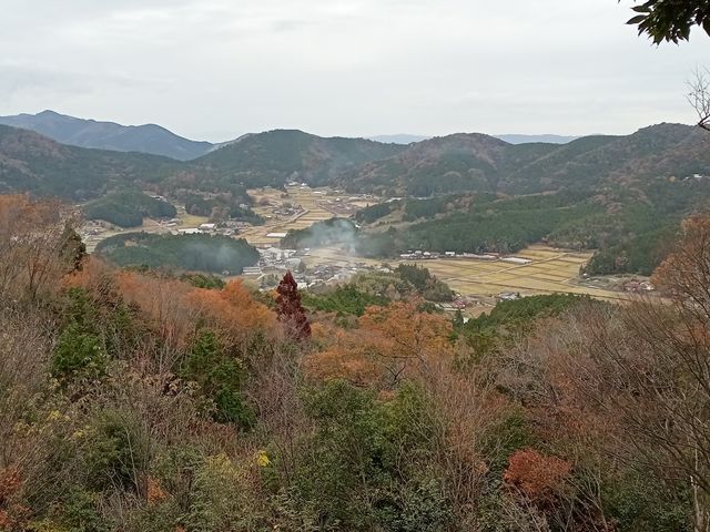 2つ鳥居付近から天野集落を望む_高野参詣道町石道(和歌山県九度山町)