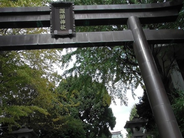 新宿諏訪神社
