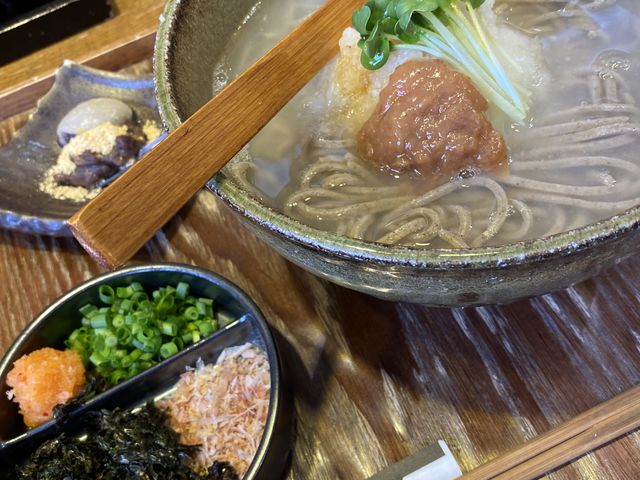 梅みぞれ釜揚げそば
とてもおいしかったです!_本格手打蕎麦 出雲 砂屋