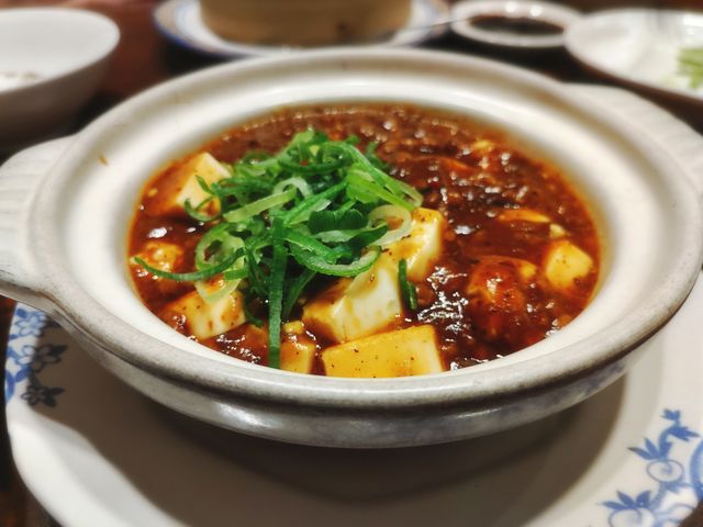 青ネギが映える麻婆豆腐_バーミヤン 足立加賀店