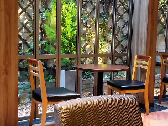 店内_エクセルシオールカフェ仙台中央通り店
