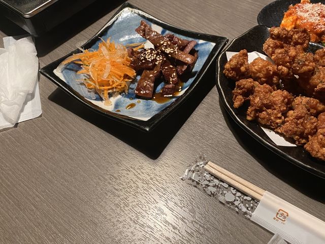 厚切り牛タン。お通しナムルかと思いました(笑)_一心堂 町田本店