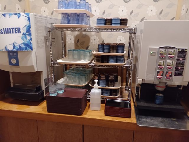 お茶とお水はセルフサービス_海山亭いっちょう 小諸