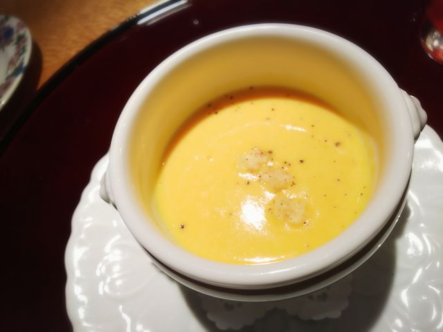ピーナッツかぼちゃのポタージュ_ロベール デュマ