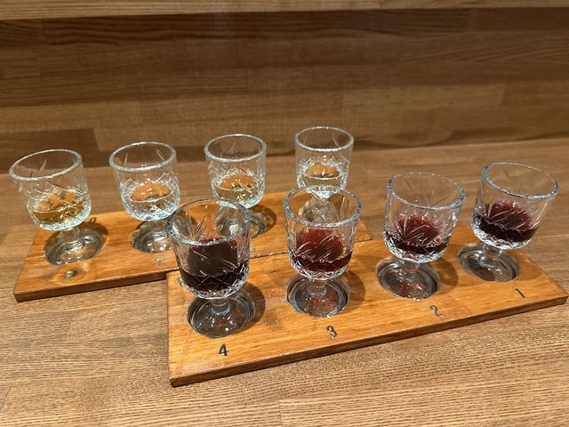 ワイン飲み比べ_イタリアン立ち飲み ワインバー piano