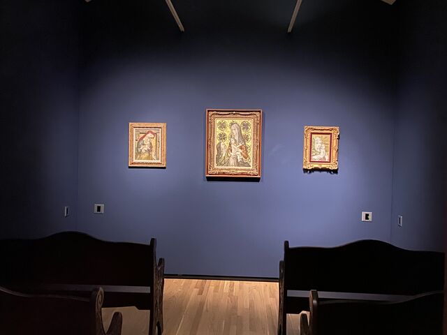 聖母子モチーフの展示室は教会のよう_軽井沢安東美術館
