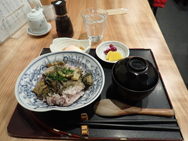 食呑楽処 いろり家
