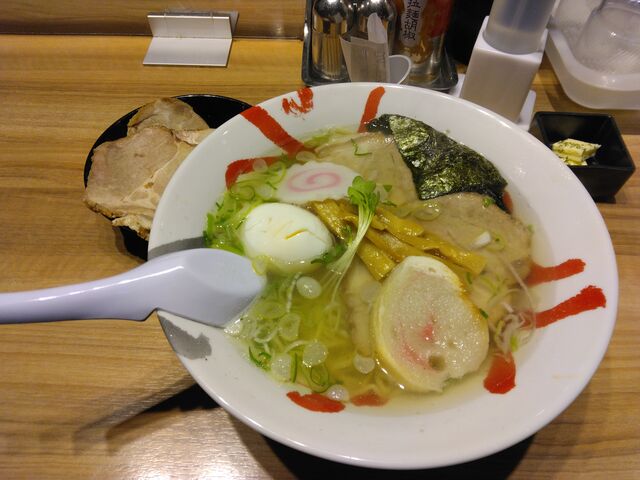 やっぱり「あじさい」は美味しいです。_函館麺厨房・あじさい・新千歳空港店