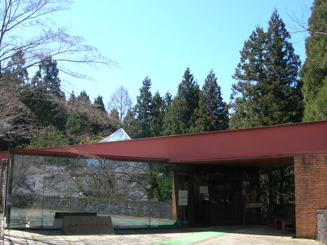 石川県林業試験場展示館