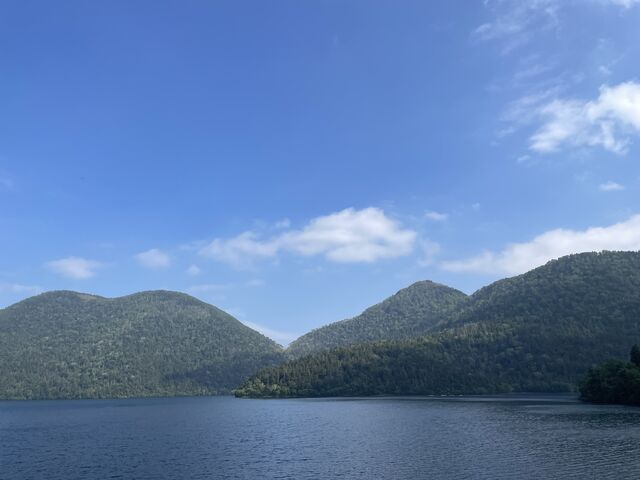 美しい。遊覧船ありました。_然別湖畔温泉ホテル 風水