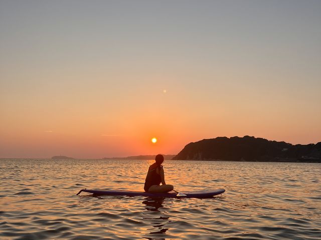 日が完全に沈む迄ゆっくり海の上で待っていました。贅沢な時間でした。_kaya