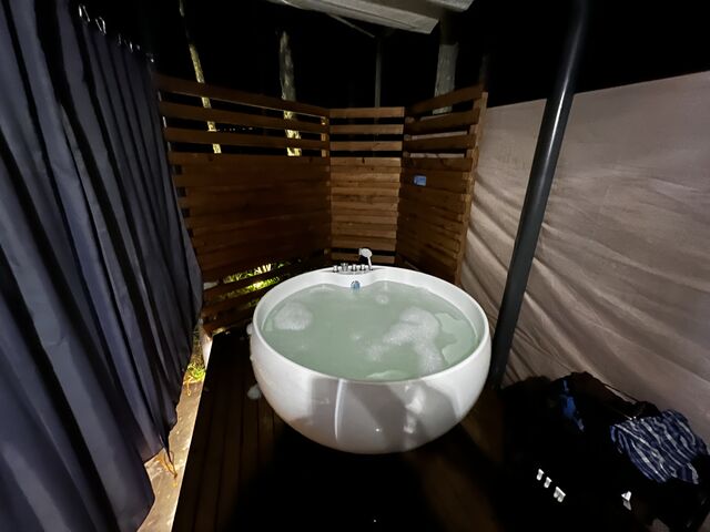 お風呂 夜_fabula glamping