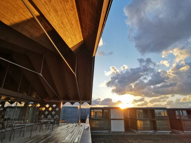 テラス席夕景_スイデンテラス