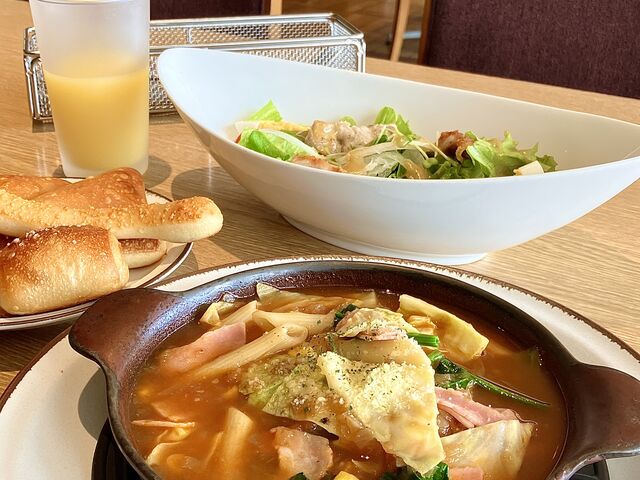 野菜たっぷり食べるトマトソース_バケット イオンモール福岡店