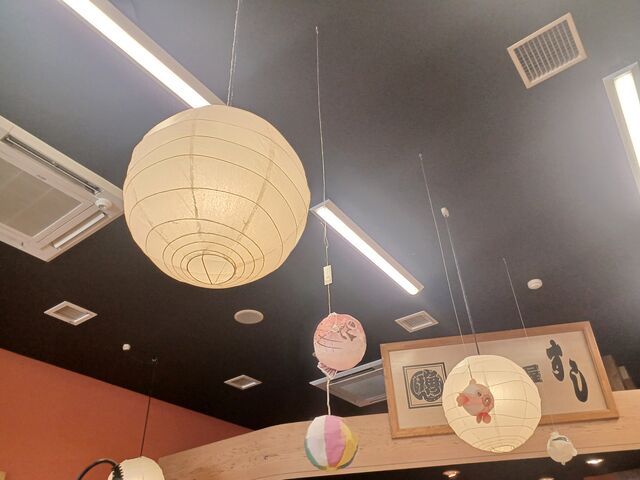 店内は 和テイストで 雰囲気が 良いです。_さかな屋すし魚健