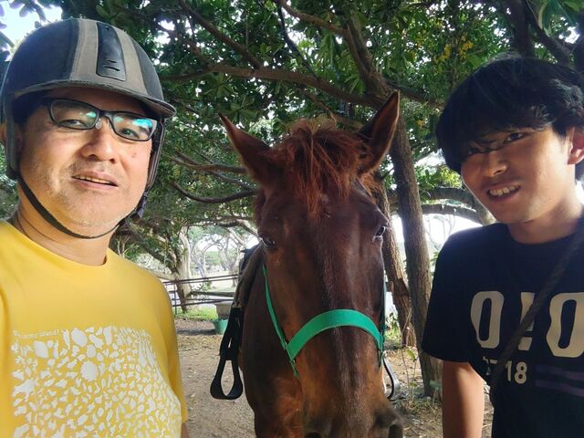 乗馬後は少し仲良くなれた気がしました(笑)_おきなわ乗馬倶楽部