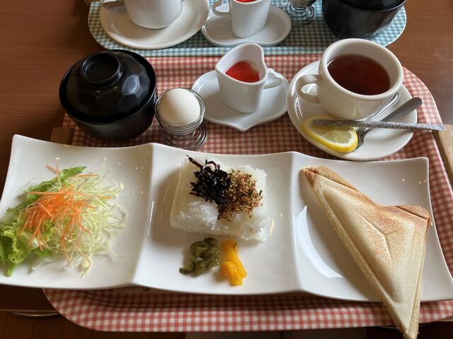 カフェレスト花時茶
