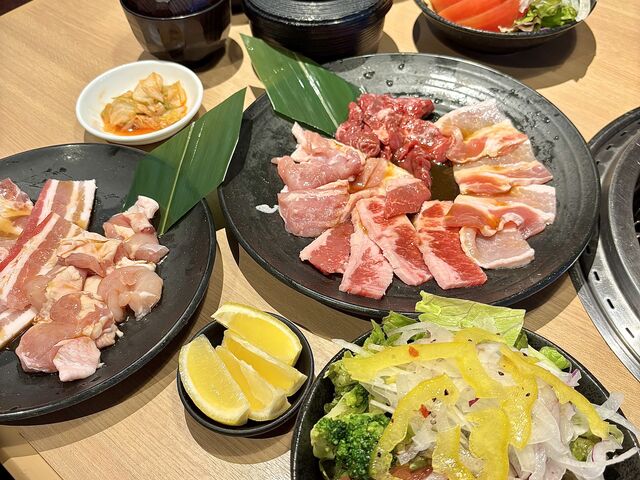 ランチセット_焼肉 ウエスト 二日市店