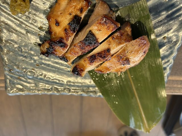 鶏もも味噌焼き_炉端焼きとしゃぶしゃぶ オーシャンBoo!北谷店