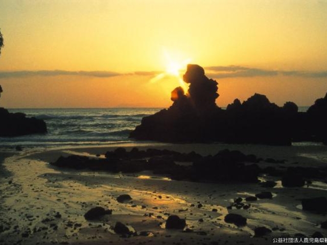 人形岩_西方海岸