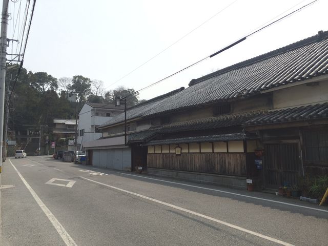 仏生山町
