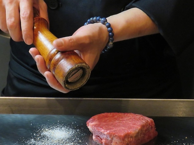 鉄焼酒家 風神の写真1