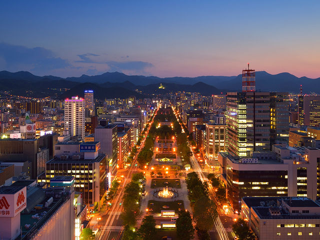 展望台からの夜景イメージ_さっぽろテレビ塔