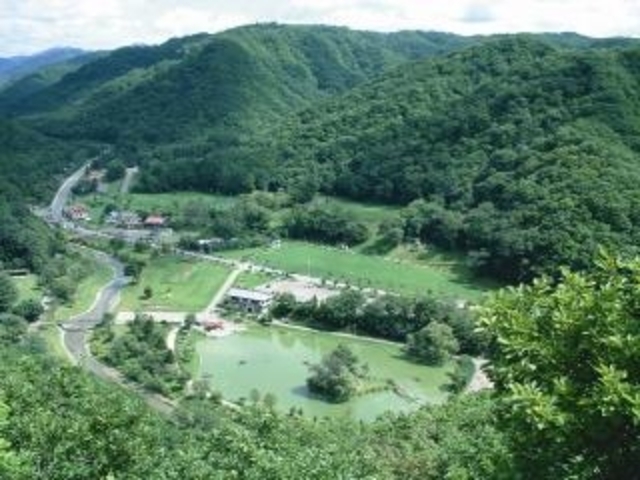 展望台から望む本別公園全景_神居山展望台
