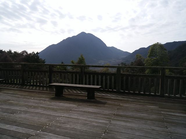 焼山園地