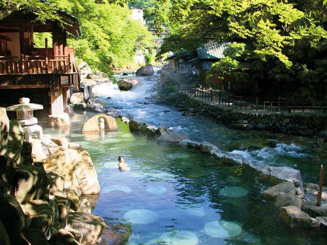 宝川温泉 宝川山荘