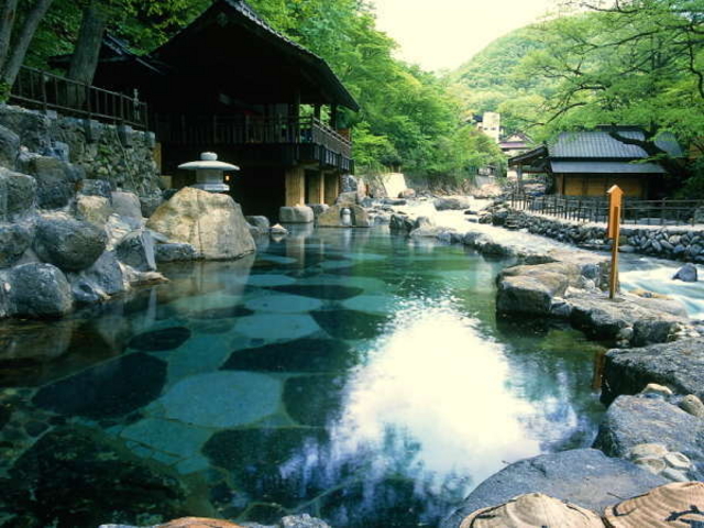 宝川温泉 宝川山荘