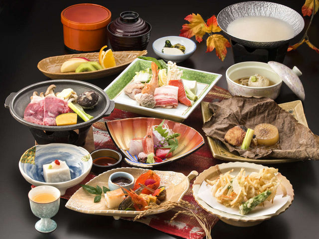 四季に合わせたお料理をご用意いたします。
※お写真はイメージです。_小川温泉元湯 ホテルおがわ