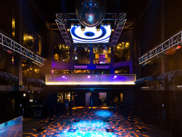 渋谷 ウーム WOMB LOUNGEの写真1