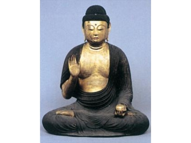 木造薬師如来坐像の写真1