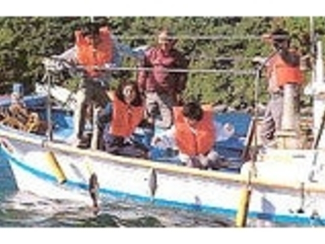 長島海峡の遊漁船の写真1