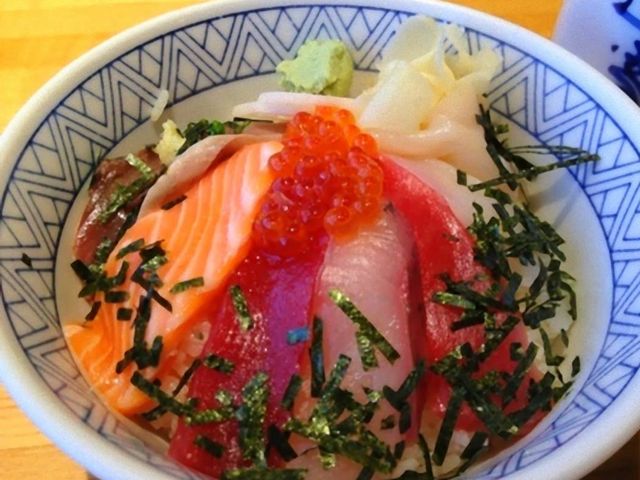 築地玉寿司 立川ルミネ店