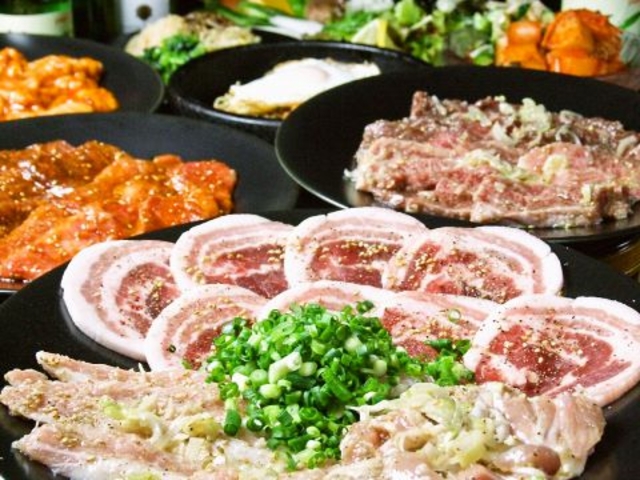 焼肉 ジュジュハット 府中本店の写真1
