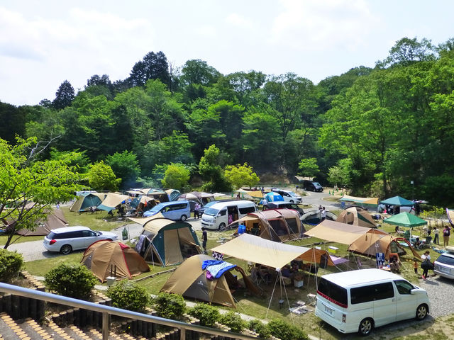 オートキャンプ場_十二坊温泉ゆらら
