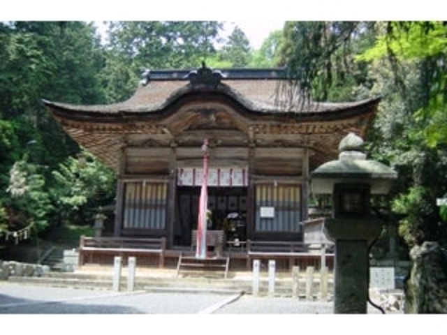 日撫神社の写真1