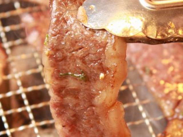 ホルモン焼肉 うまうまの写真1