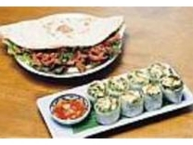 スパイシーなおいしさがクセになりそう_ダージリンカフェ