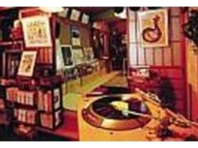 オーディオ好き、ジャズ好きにはたまらない_滝見屋