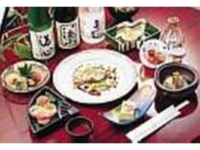四季折々、旬の料理をコース仕立てに_詩季遊膳 松喜屋