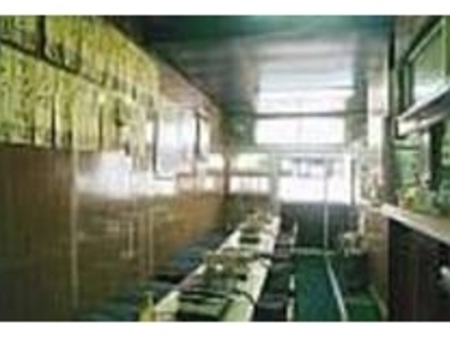 どこか懐かしく、ホッとする雰囲気の店内_焼肉 徳山