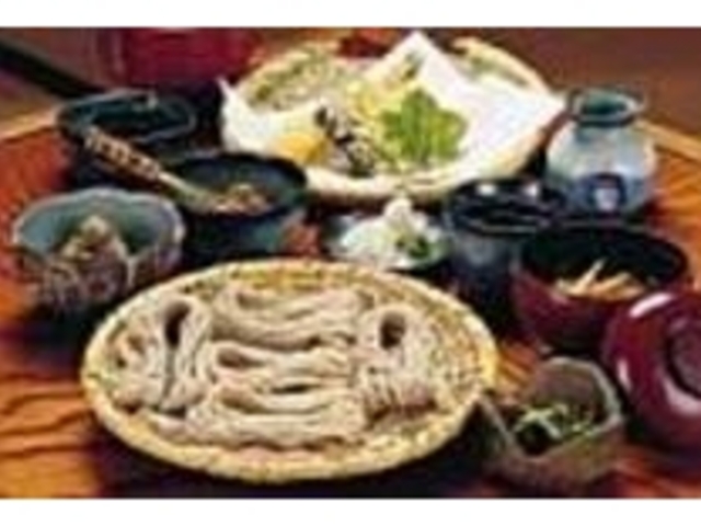 山菜天ぷら竹の子汁付『戸隠膳』2100円_戸隠そば山口屋