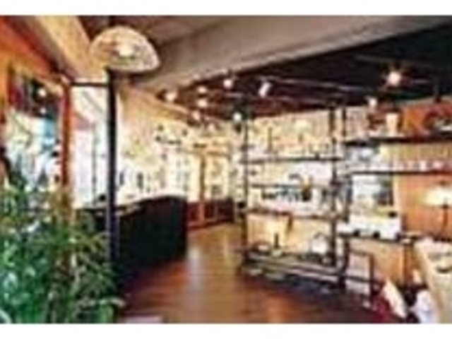 美しいガラス製品は見ているだけで楽しい_ガラシャ